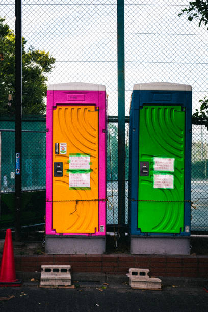 Best Porta potty rental near me  in Mount Clemens, MI