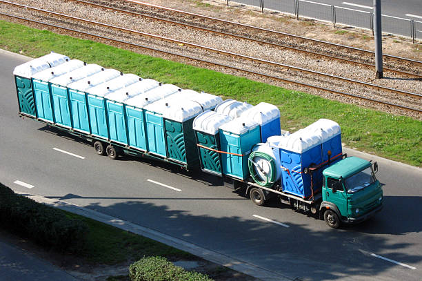 Best Portable restroom trailer rental  in Mount Clemens, MI